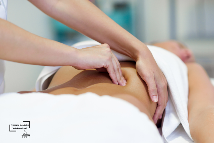Es werden Faszien behandelt, um Erkrankungen zu behandeln. Chirotherapie und eine Osteopathie Behandlung gehen dabei Hand in Hand.